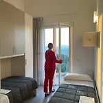 Alba - Soggiorni Le Grotte * Camerano