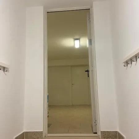 Apartment Alba - Le Grotte & *
