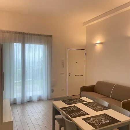 Alba - Soggiorni Le Grotte *